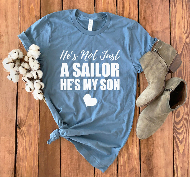 Navy Mom Shirt • Navy Mama Gift • Navy Mom Shirt • Proud Navy Mom • Military Mom Shirt • Gift For Navy Mom • Sailor T-Shirt • Navy Tee